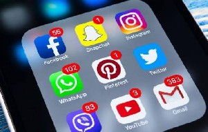 AJI Desak Pemerintah Cabut Pembatasan Akses Media Sosial